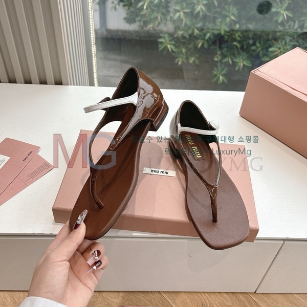 �̿�̿� ���� �ɸ� R7099062