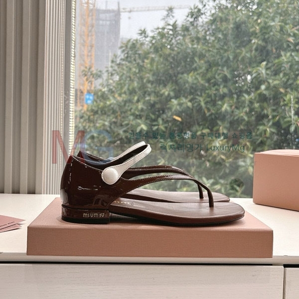 �̿�̿� ���� �ɸ� R7099062
