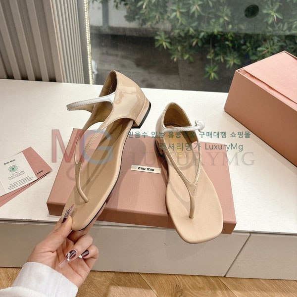 �̿�̿� ���� �ɸ� R7099062-2