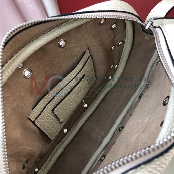 �߷�Ƽ�� ����ٴ� ī����Ų ũ�ν��ٵ� �� V222002-1