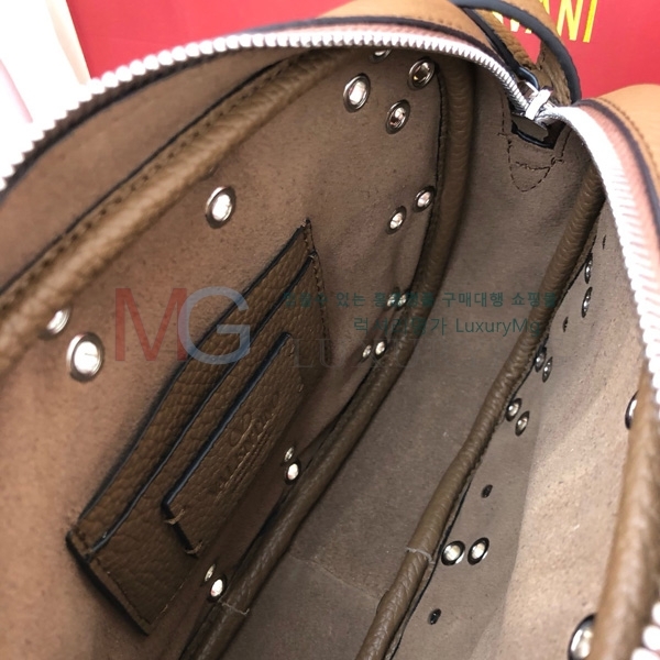 �߷�Ƽ�� ����ٴ� ī����Ų ũ�ν��ٵ� �� V222002-3