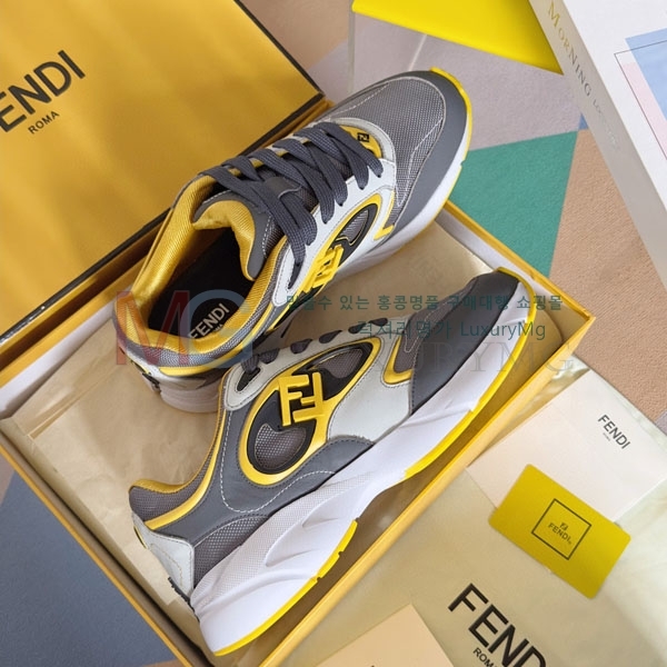 ��� ����  Force ����Ŀ�� 2FF69905-1