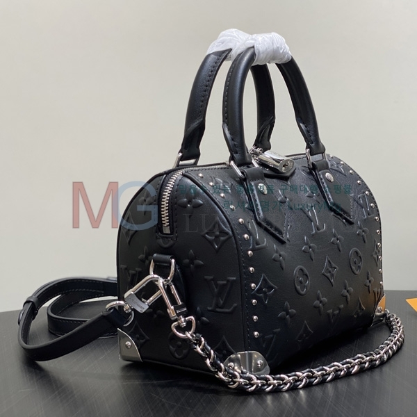���̺��� ���ǵ� Ʈ��ũ 20 M14575