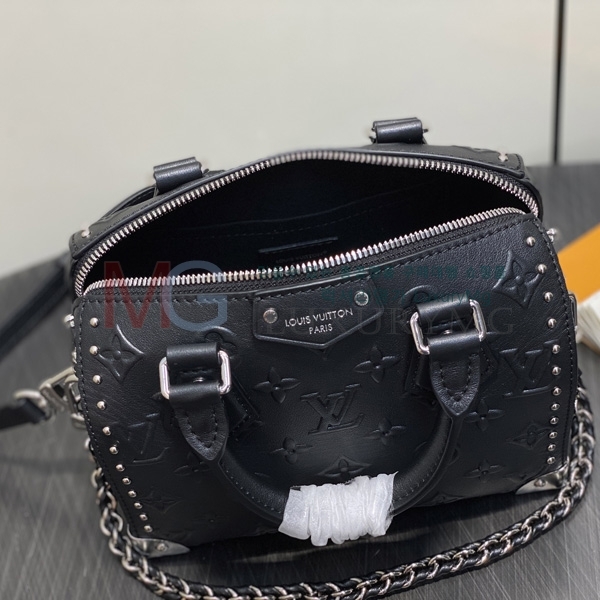 ���̺��� ���ǵ� Ʈ��ũ 20 M14575