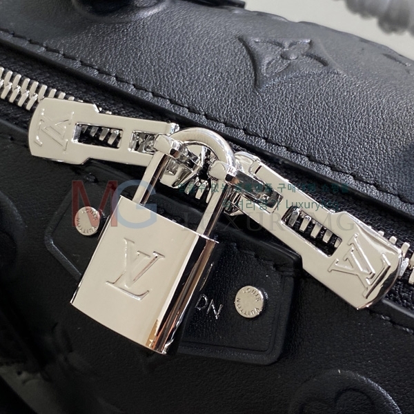 ���̺��� ���ǵ� Ʈ��ũ 20 M14575