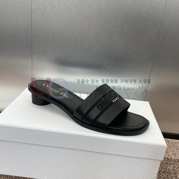 ��� ���� ������ ���� DI657770-2