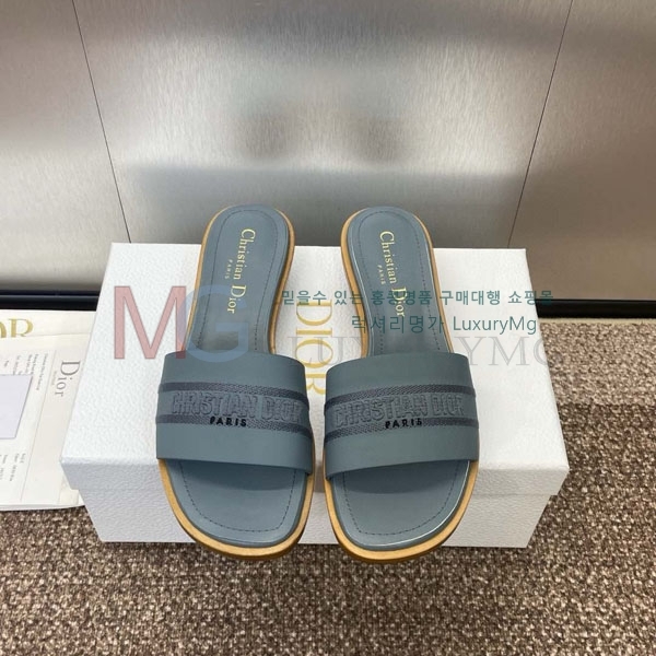 ��� ���� ������ ���� DI657770-3