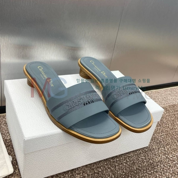 ��� ���� ������ ���� DI657770-3