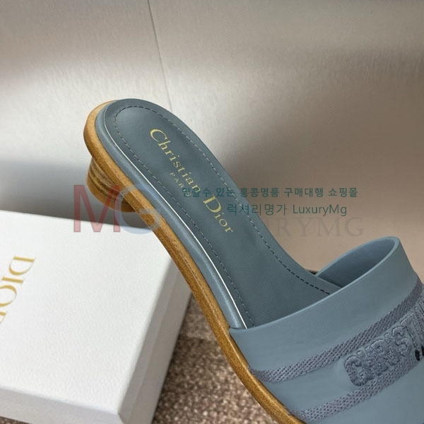 ��� ���� ������ ���� DI657770-3