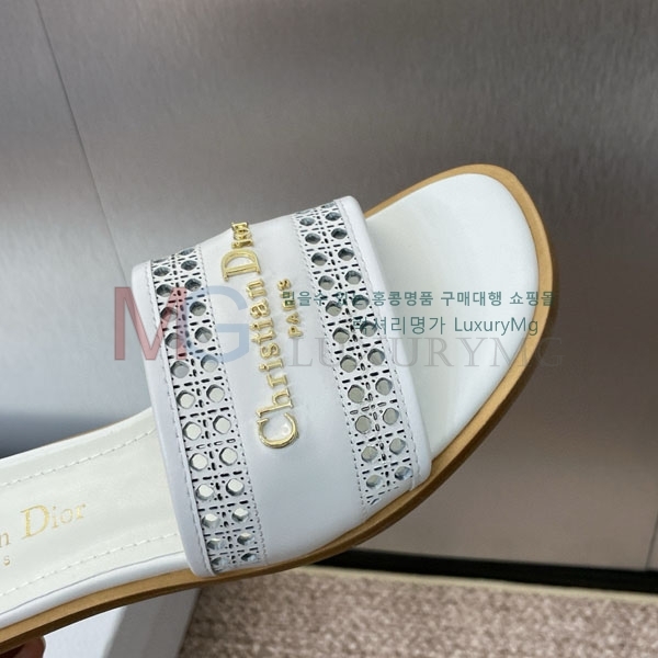 ��� ���� ������ ���� DI9905562