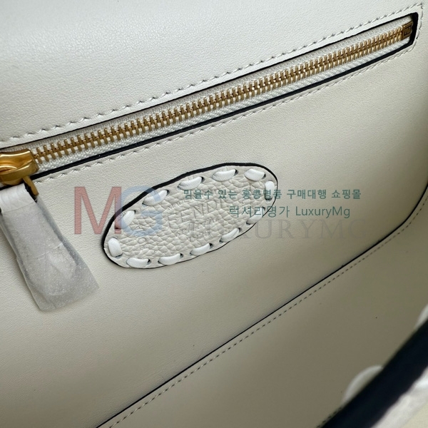 ��� FF �ٰ�Ʈ�� F60006-5