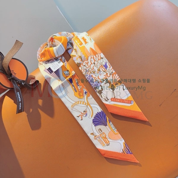 �����޽� Ʈ���� HE211405