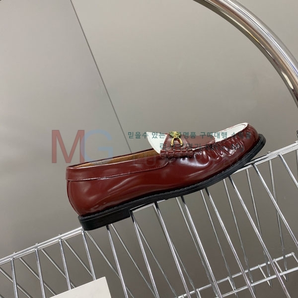 ������ ĳ�־� ���� DE8000042