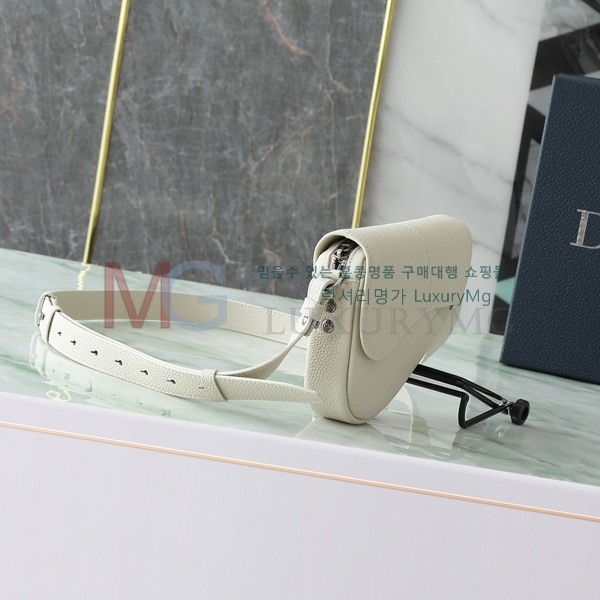 ��� ���� �̴� �� 2ADCA543-3