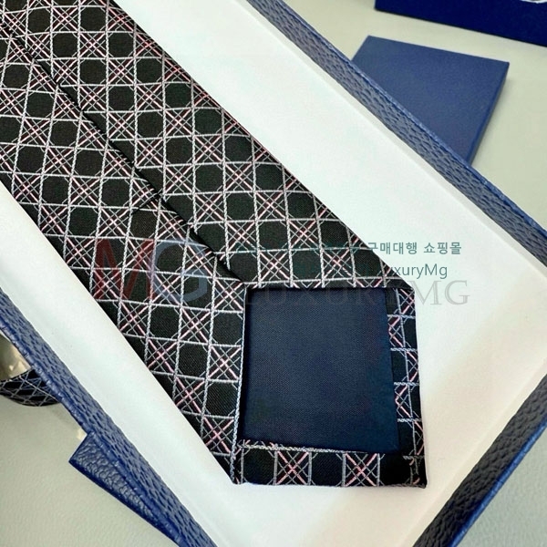 ��� ��Ÿ�� DR88840-4