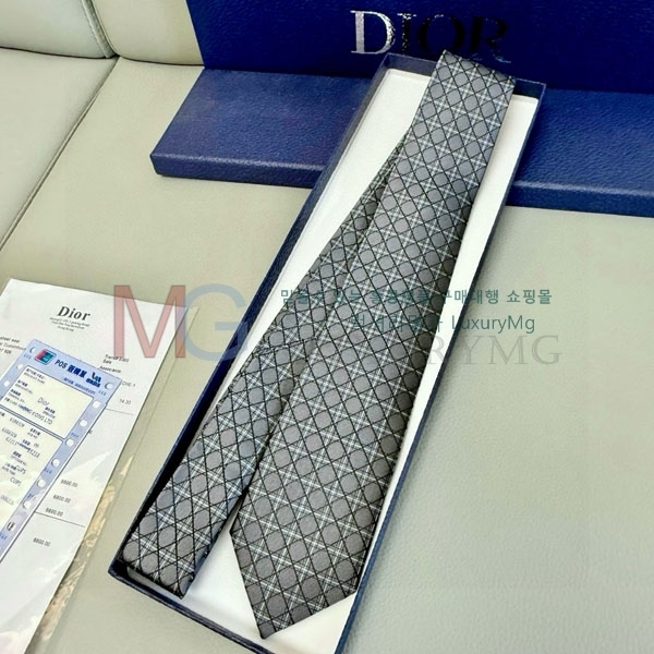 ��� ��Ÿ�� DR88840-3