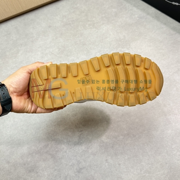 ����� ���� ����Ŀ�� P6176346-4