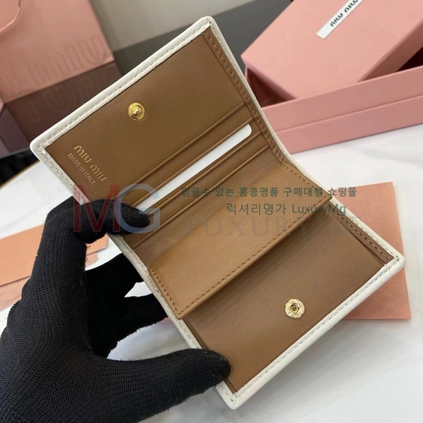 �̿�̿� ���׶�� ���� ���� ������ 5MV204-6