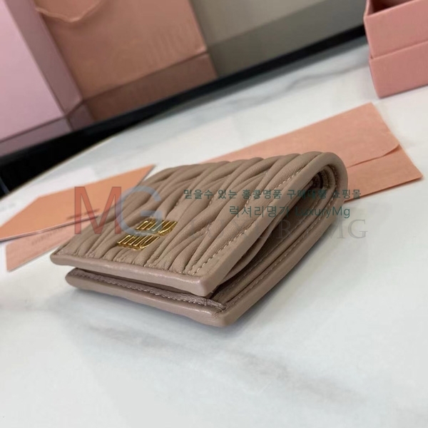 �̿�̿� ���׶�� ���� ���� ������ 5MV204-8