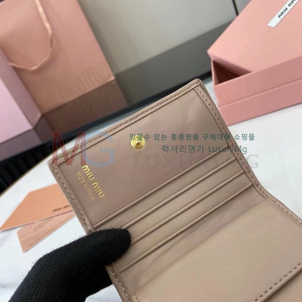 �̿�̿� ���׶�� ���� ���� ������ 5MV204-8