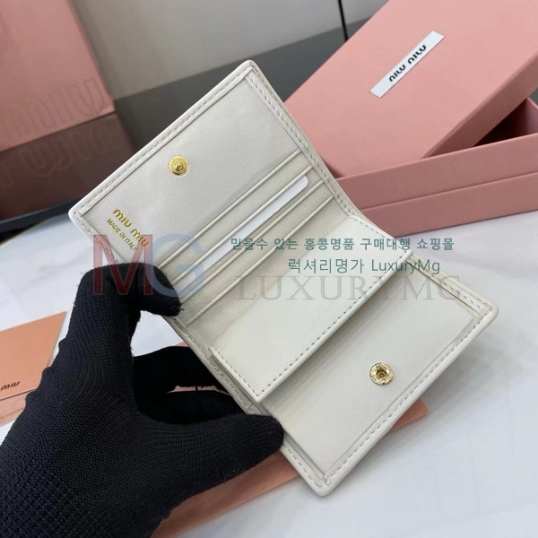 �̿�̿� ���׶�� ���� ���� ������ 5MV204-2
