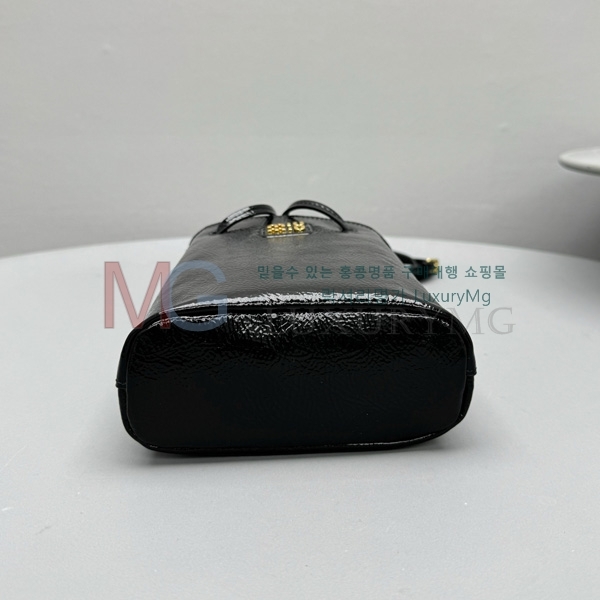 �̿�̿� �Ŀ�ġ 5NF460-201