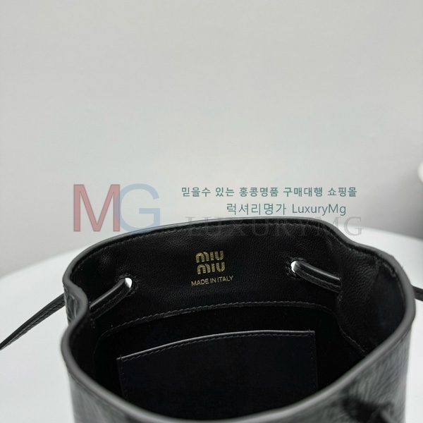 �̿�̿� �Ŀ�ġ 5NF460-201