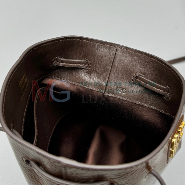 �̿�̿� �Ŀ�ġ 5NF460-202