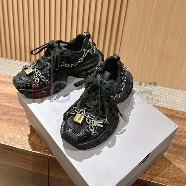 �������� �߷��þư� ����Ŀ��  BA328371-2