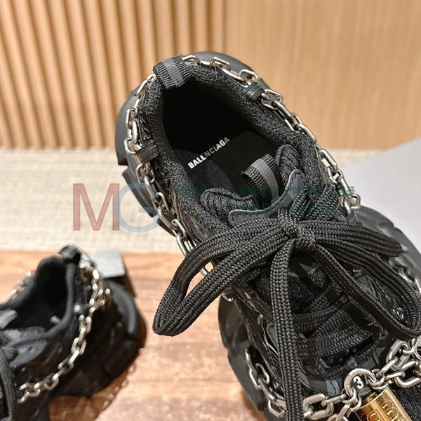 �������� �߷��þư� ����Ŀ��  BA328371-2