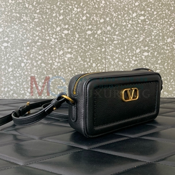 �߷�Ƽ�� ����ٴ� ũ�ν��� V6205-1