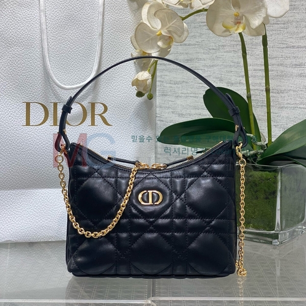 ��� 30 ������ ��ø� �̴� ü�ι� D99700-1