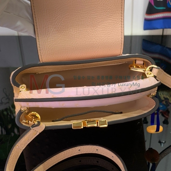 ���̺��� īǶ�� �̴� M94227-1