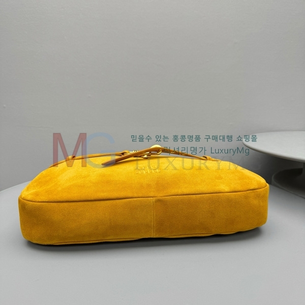 �̿�̿� �ƹ�ٸ� ����� 5BC182-3