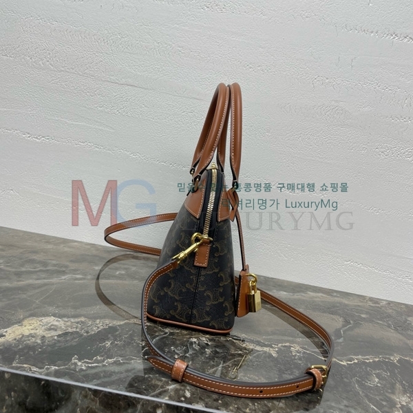 ������ Ʈ������ ĵ���� ���� ������ 121082