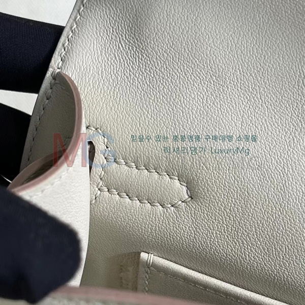�����޽� �̸� �̴� H171007-3