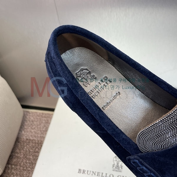 ���� ���ڷ� ��ġ�ڸ� ���� B6C266604