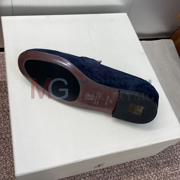 ���� ���ڷ� ��ġ�ڸ� ���� B6C266604