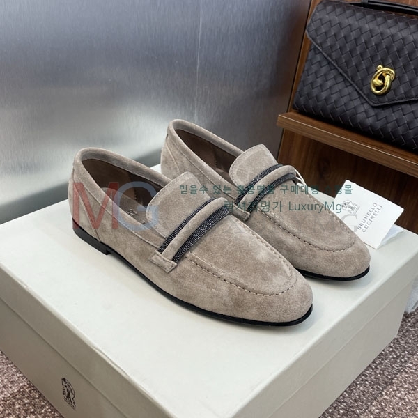 ���� ���ڷ� ��ġ�ڸ� ���� B6C266603
