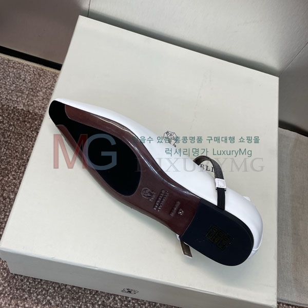 ���� ���ڷ� ��ġ�ڸ� �÷����� B6C2782111-2