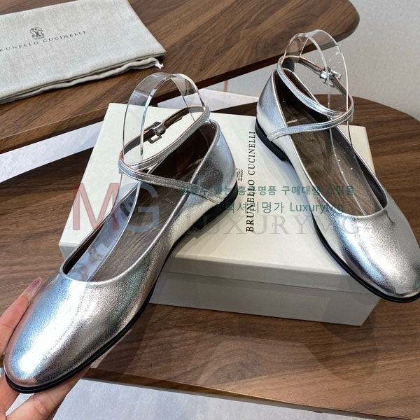 ���� ���ڷ� ��ġ�ڸ� ĳ�־� ������ BC341110-3