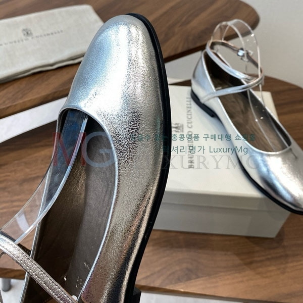 ���� ���ڷ� ��ġ�ڸ� ĳ�־� ������ BC341110-3