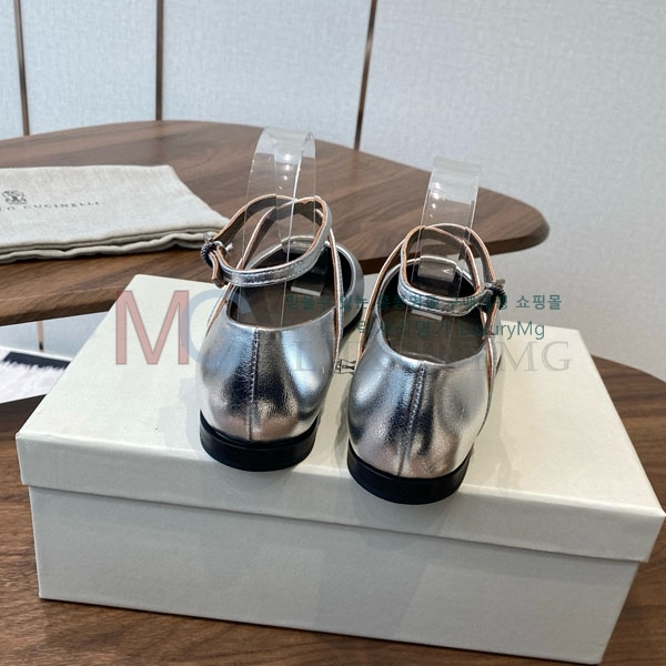���� ���ڷ� ��ġ�ڸ� ĳ�־� ������ BC341110-3