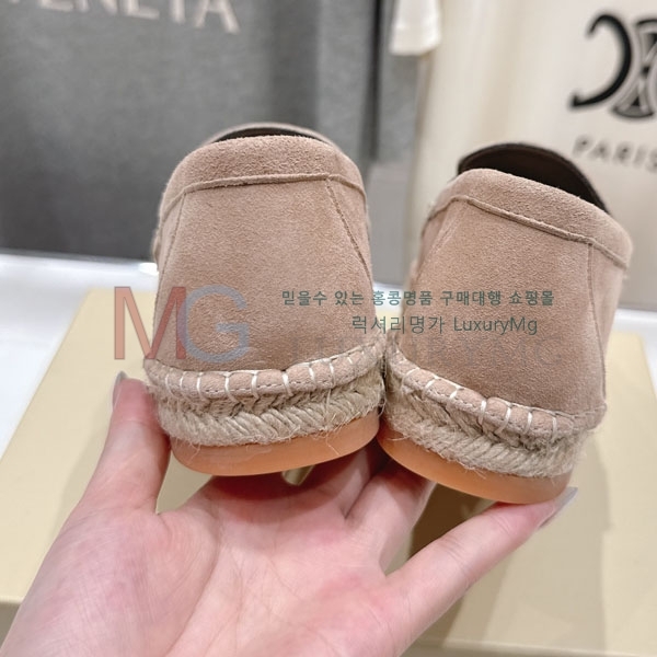 ���� ���ڷ� ��ġ�ڸ� �����ĵ� B3C917553-2