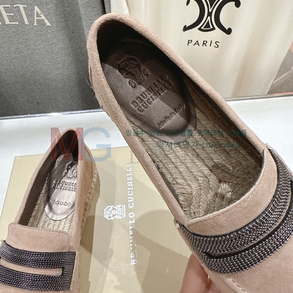 ���� ���ڷ� ��ġ�ڸ� �����ĵ� B3C917553-2