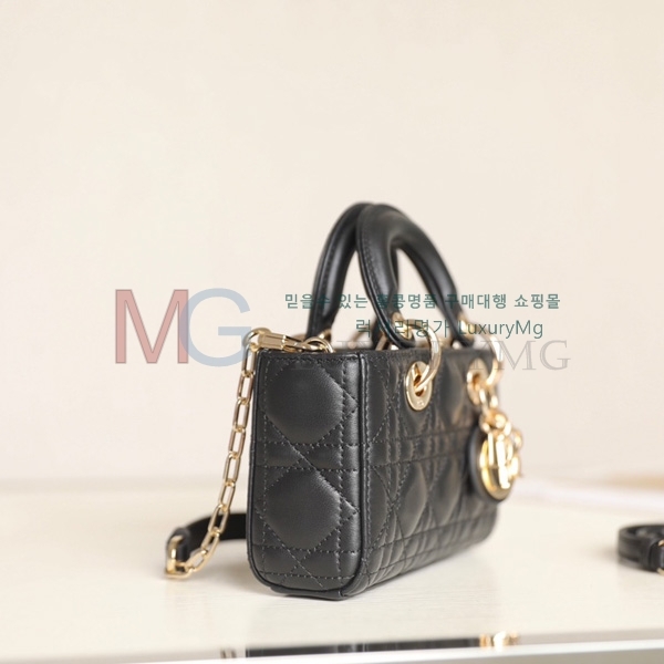 ��� ���̵� �� ���̹� �̴� M66750-103