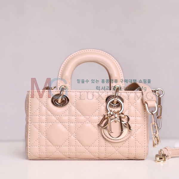 ��� ���̵� �� ���̹� �̴� M66750-105