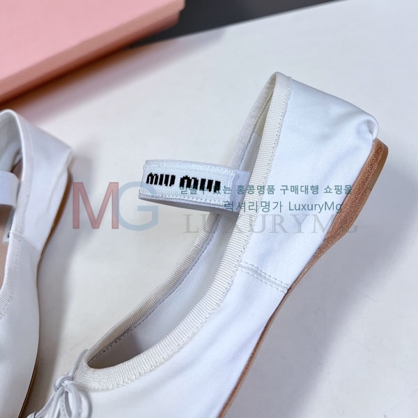 ���� �̿�̿� �÷����� 1MIU61778-10