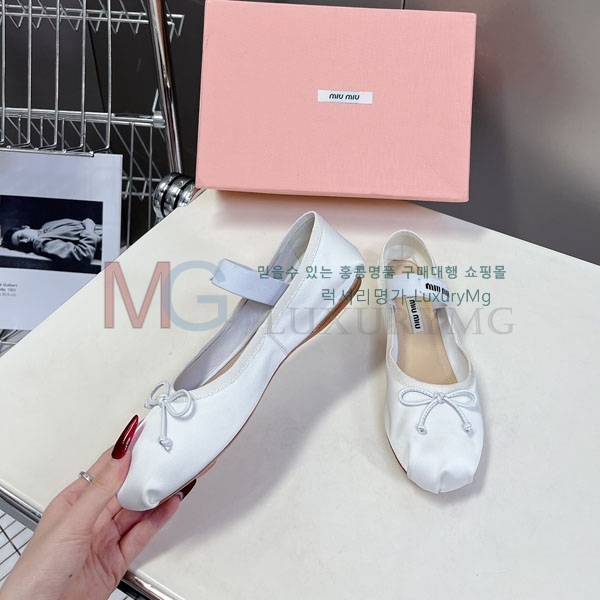 ���� �̿�̿� �÷����� 1MIU61778-10