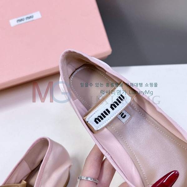 ���� �̿�̿� �÷����� 1MIU61778-9